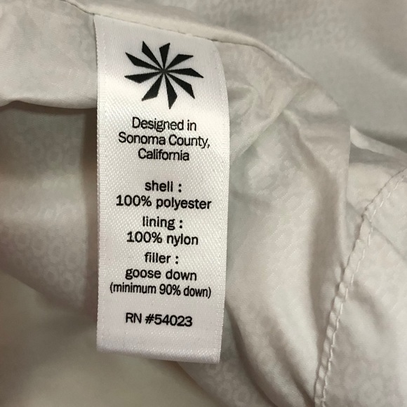 Athleta  Altitude Goose Down Puffer Vest Grey Purple White Size XS - Picture 12 of 14